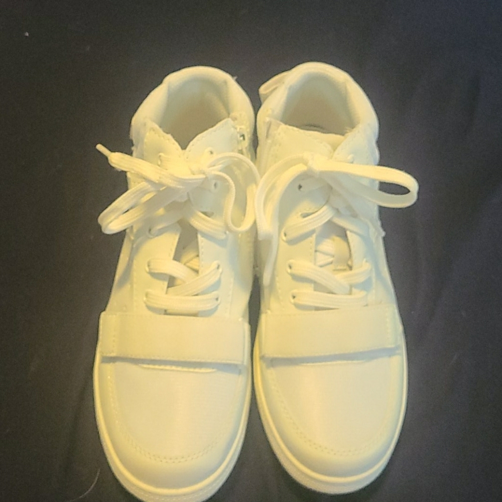 Boys hightops